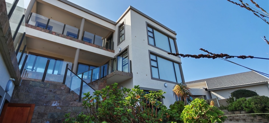 4 Bedroom Property for Sale in Dana Bay Western Cape
